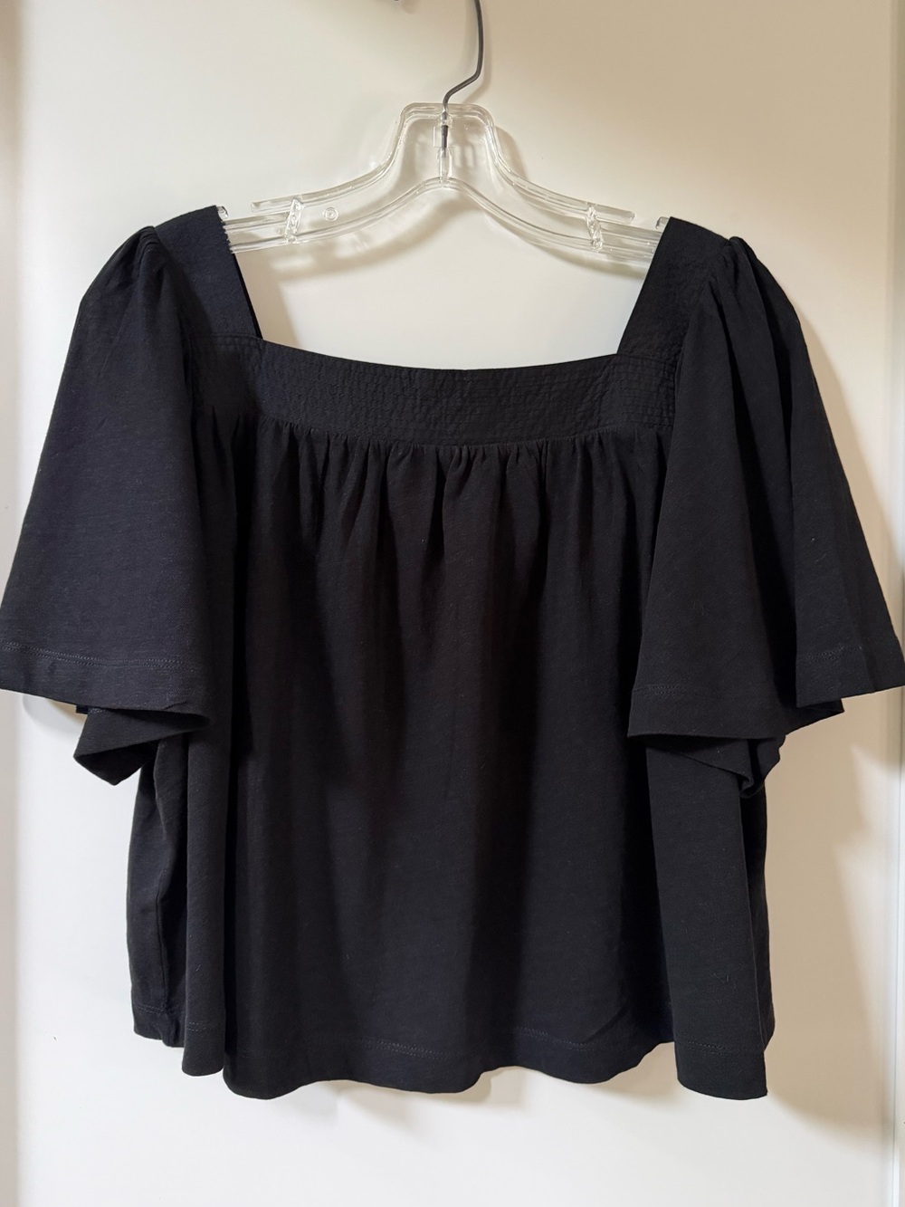 Treasure & Bond Black Square-Neck Flutter Sleeve Blouse